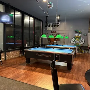 Free pool on Sundays