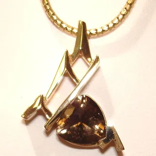 "Mountain"pendant