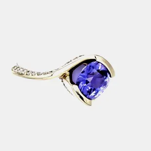 GORGEOUS color change sapphire with diamond edge