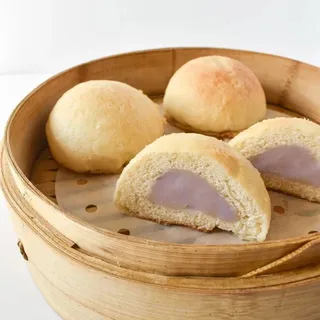 Snow Cap Taro Bun ()