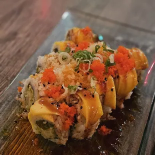 Mucho Sexy Roll