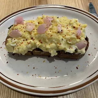 Creamed Eggs Over Toast