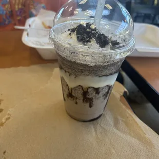 Oreo milkshake