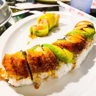 B4. Eel Special Roll