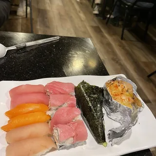 B6. Baked Langostino Roll