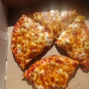 Absolutely delicious personal pizza, i loved it!