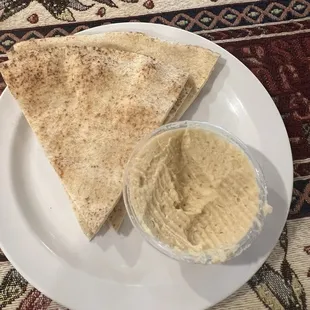 Garlic Hummus