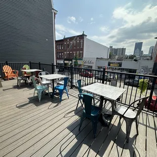 2nd floor deck
