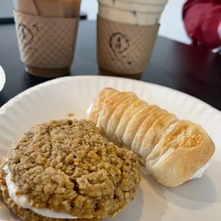 Oatmeal crème pie and vanilla puff pastry