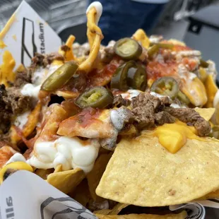 Loaded nachos
