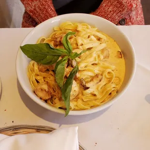 Fettuccine Alfredo