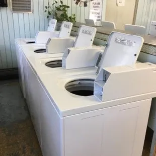Laundry Vending Equipment by Allen Air Conditioning in Rockport TX