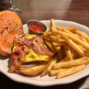 Cheese burger. I added bacon.