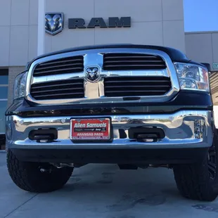 2015 RAM 1500 Lonestar 4x4