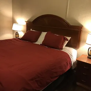 Cute lamps and nice bed! I slept great.