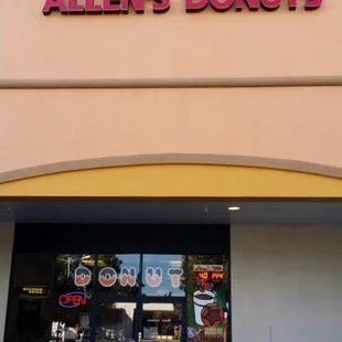 Allen's Donuts