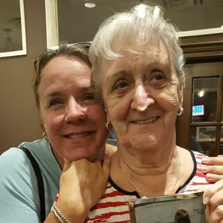 Lori G.