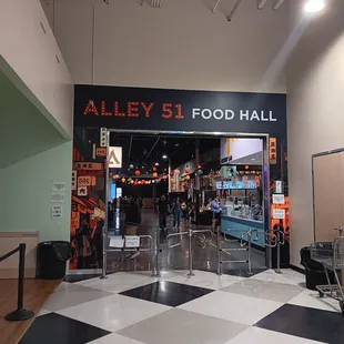 Say wuuuut? Food court, connected to Super Gmart