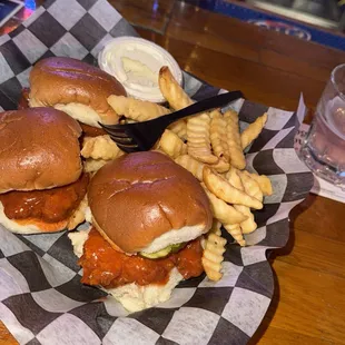 Hot buffalo chicken sliders &amp; fries