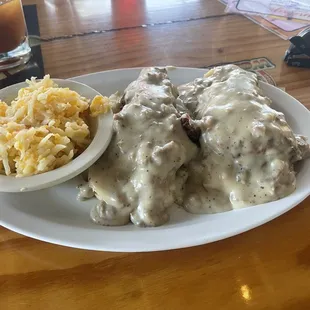 Brunch Chicken and Biscuits with Cheesy Hashbrowns