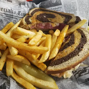 Reuben sandwich &amp; French Fries