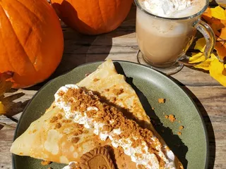 The Cracked Pot Coffee and Crepes