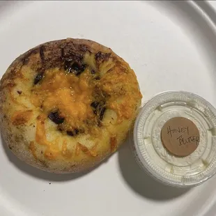 Plum cheddar thyme bialy