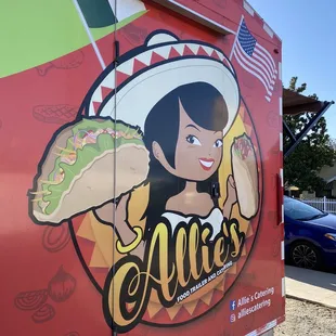 Look at that crunchy taco! A must order!