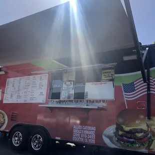 Great location in Lockford, Ca- Hwy 12