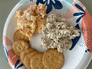 Cahoon RV - Grocery & Cottages