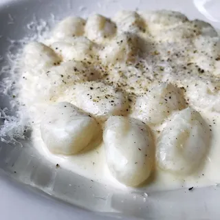 Gnocchi aI Quattro Formaggi