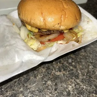 Regular Cheeseburger