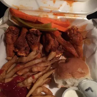 Great tasty wings! Could be bigger, but they are whole wings so that's good!  4/5 from me!