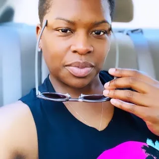 Nikki W.