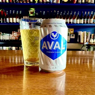 Aval Blanc French cider