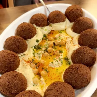 Falafel &amp; Hummus