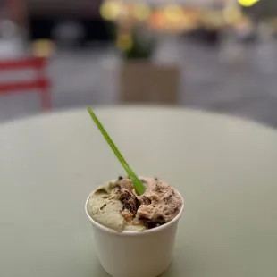 Pistachio, coffee chip