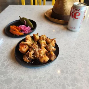 Battered, fried cauliflower witha chili sauce - super tasty!