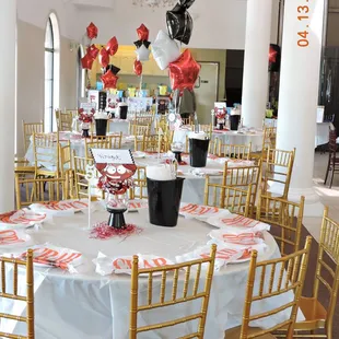 Crab feed set up