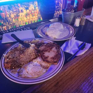 Almond Tree Restaurant & Lounge