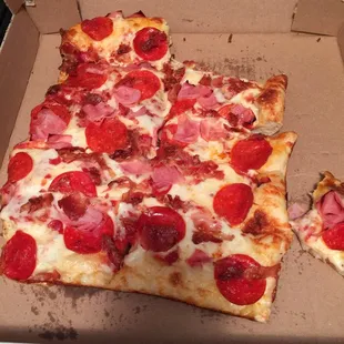 a slice of pepperoni pizza