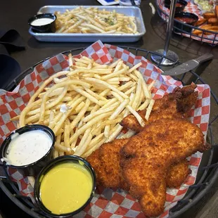 Chicken tenders basket