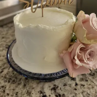 Cutting cake-almond w/raspberry filling