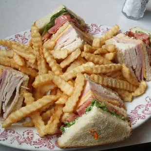 Wow it was awesome!!!! U get so much food!! I had two meals in one!! The ppl r friendly n food was great!!!