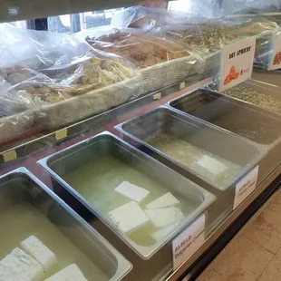 They don&apos;t have the fresh cheeses anymore but maybe they will bring it back if they get a lot of business.  Was well worth it.