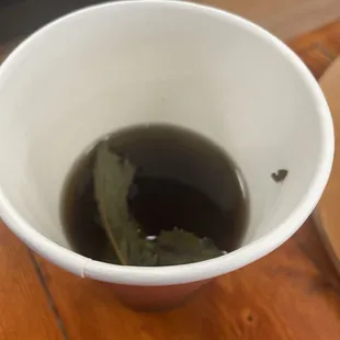 Free hot tea while you wait