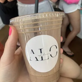 Large Chocolate Peanut Butter Banana Smoothie