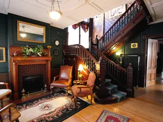 Serenity Bed and Breakfast Inn