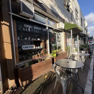 the very cute outside