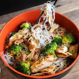 noodle dish, noodles, ramen, ramen and noodles, noodle soup, food
